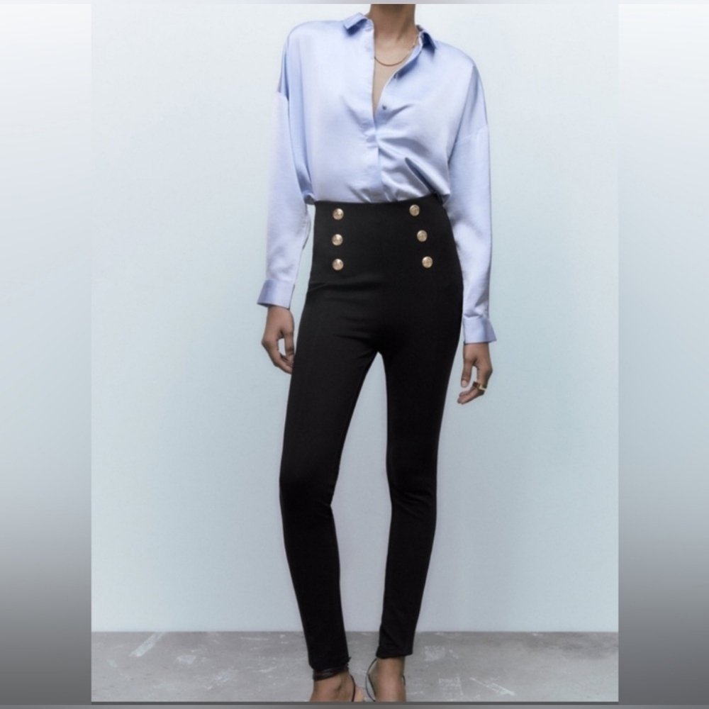 ZARA HIGH-WAISTED LEGGINGS WITH ELASTIC WAISTBAND. FRONT GOLD BUTTON XL